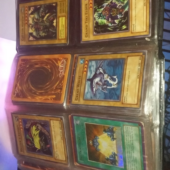 Yu-Gi-Oh card binder full of Original  Yu-Gi-Oh - Picture 5 of 5